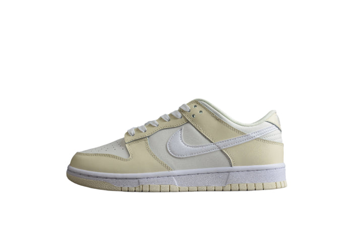 Nike Dunk Low  SB