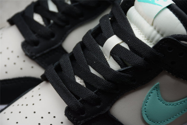Nike Dunk Low SB