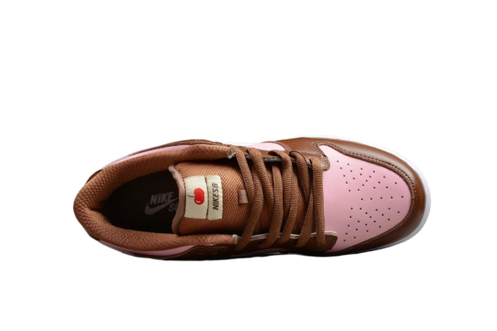 Nike Dunk Low  SB