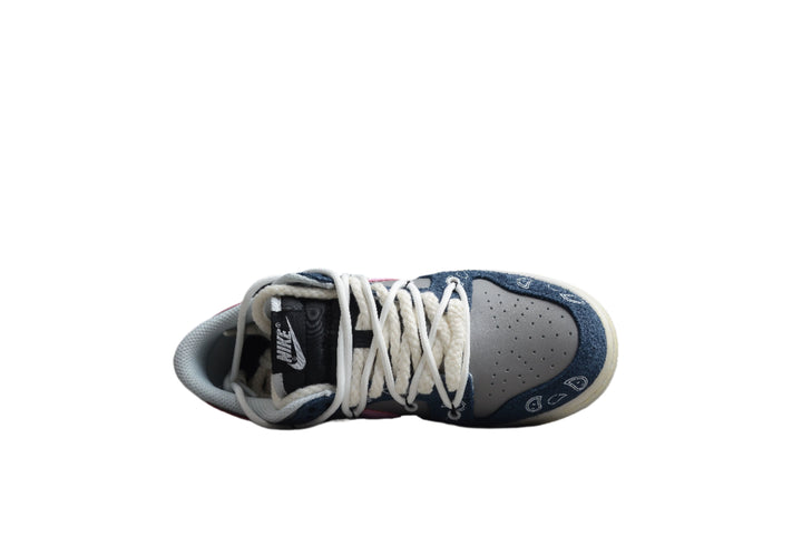 Nike Dunk Low  SB