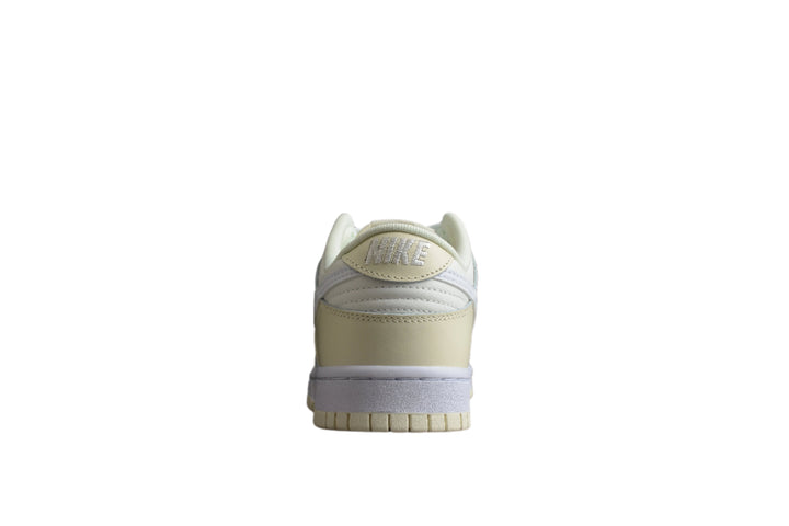 Nike Dunk Low  SB