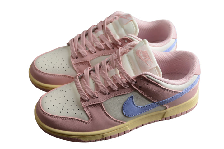 Nike Dunk Low  SB