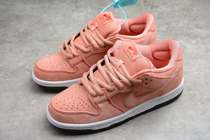 Nike Dunk Low  SB