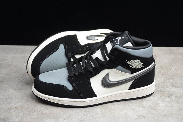 Nike Air Jordan 1 Mid