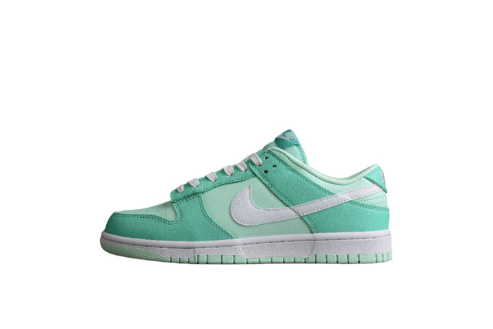 Nike Dunk Low SB