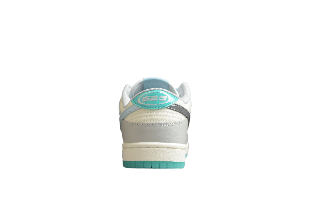Nike Dunk Low SB