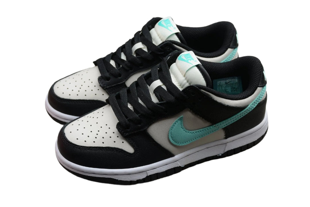Nike Dunk Low SB