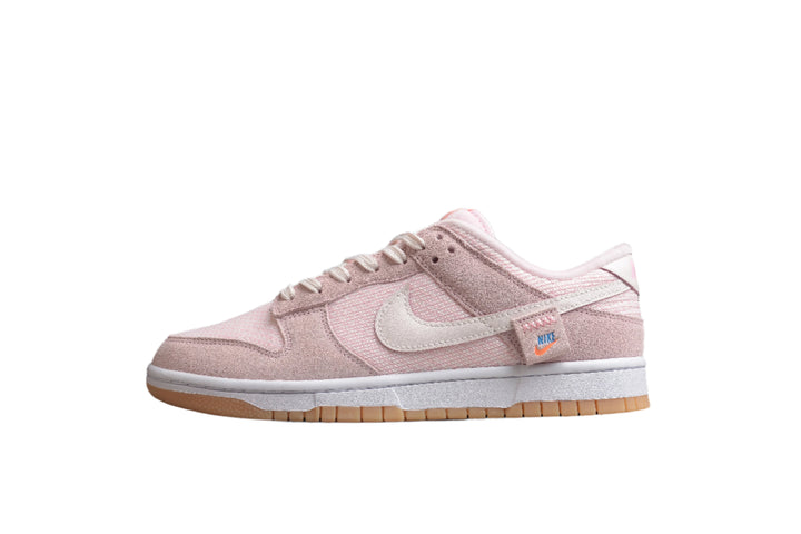 Nike Dunk Low  SB