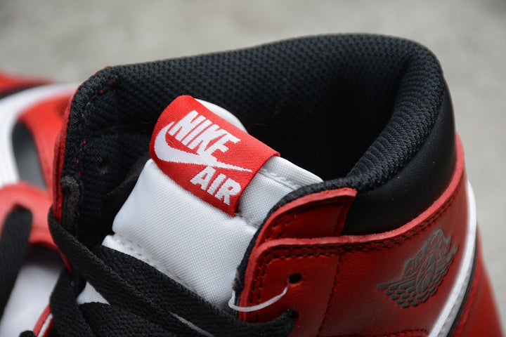 Nike Air Jordan 1 Mid