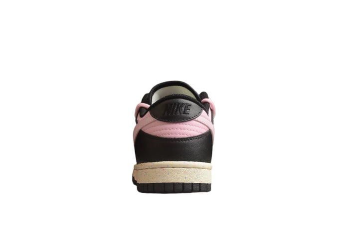Nike Dunk Low  SB