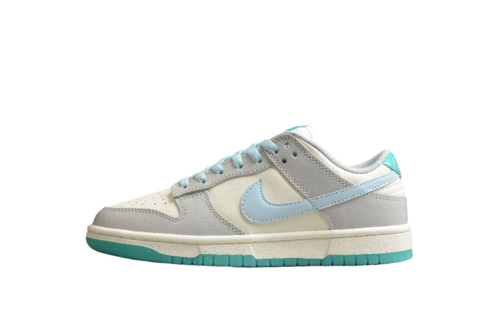 Nike Dunk Low SB