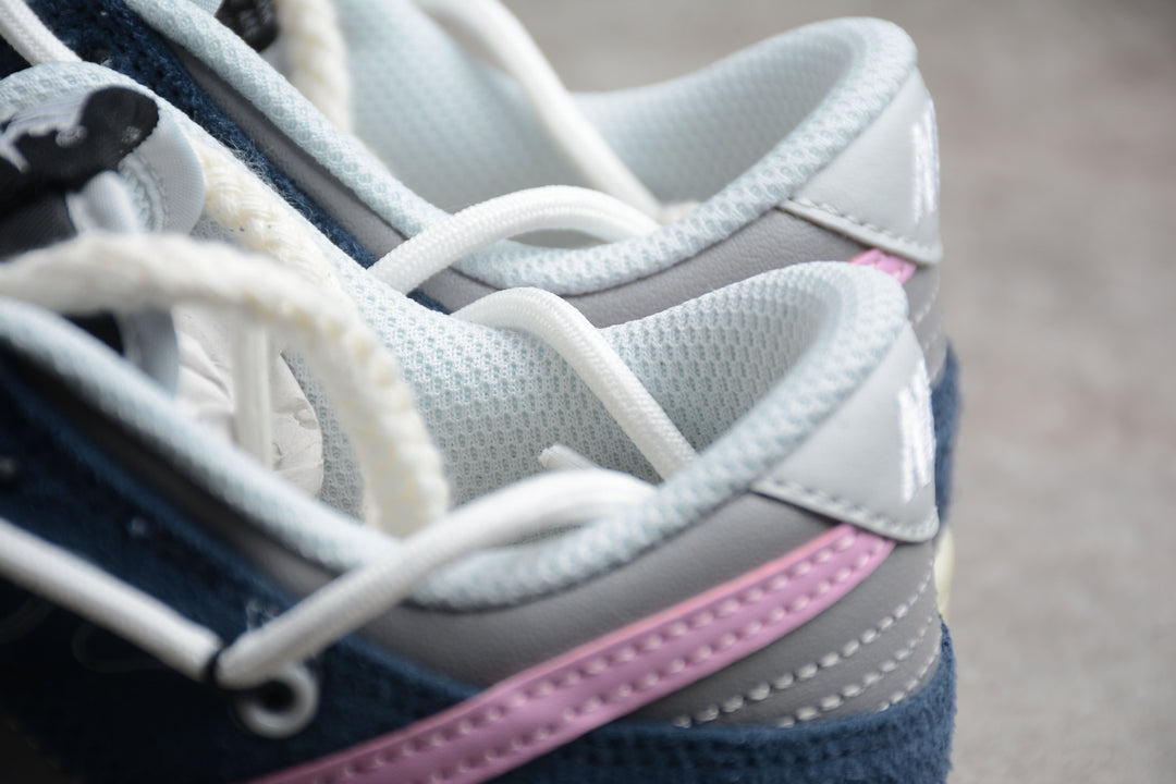 Nike Dunk Low  SB