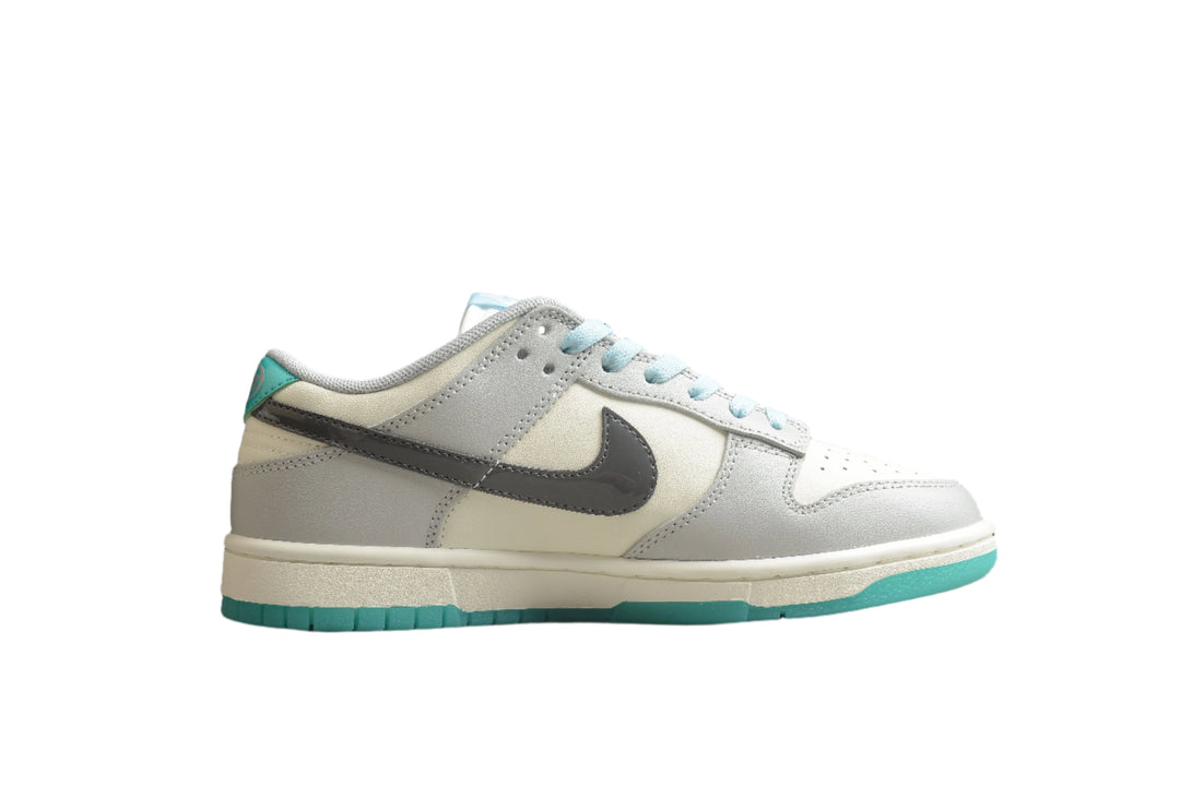 Nike Dunk Low SB